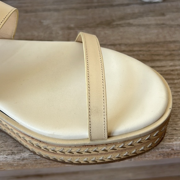 Gabriela Hearst Cream Leather Espadrilles 40 w/ 1.75” heel very good $1000 - Picture 11 of 14